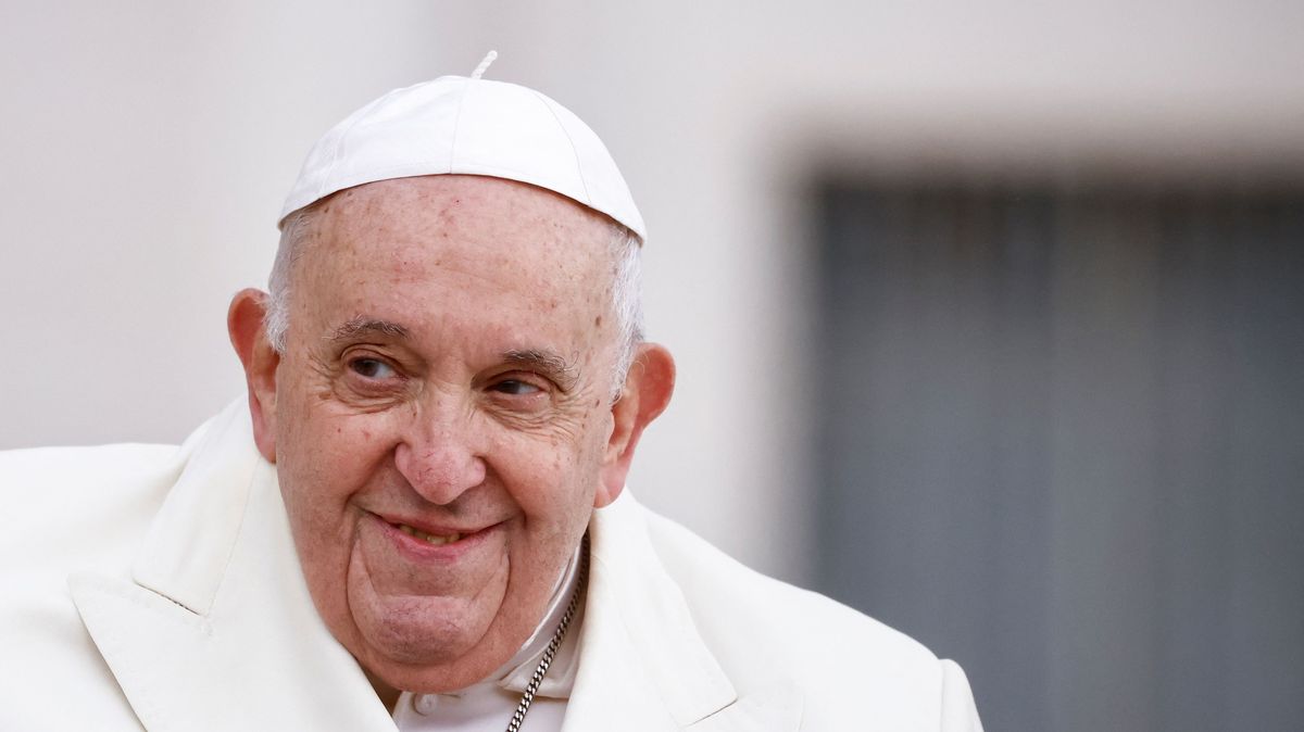 Vatikán je připraven pomoci s návratem ukrajinských dětí z Ruska, řekl papež